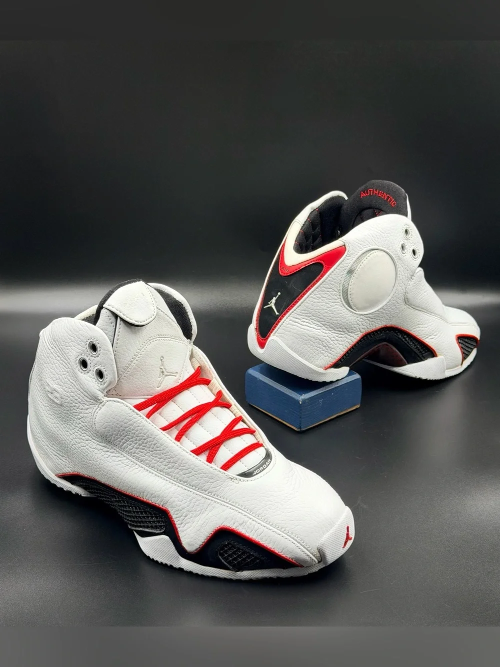 Air Jordan 21 OG GS 'White Varsity Red'